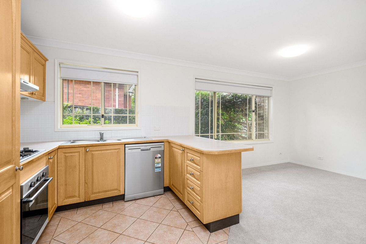 R2-4299487-West-Pennant-Hills-1