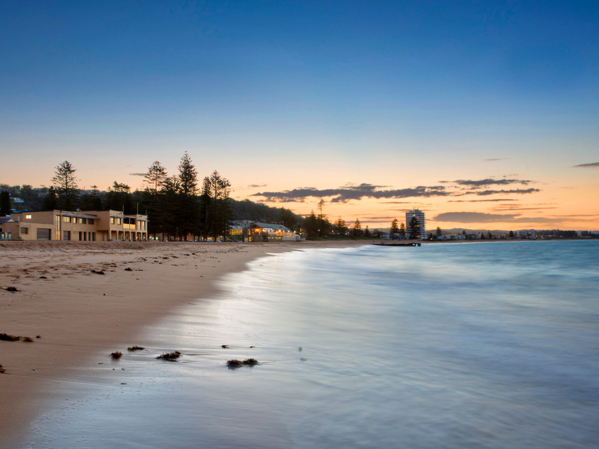 R2-4315853-Collaroy-12