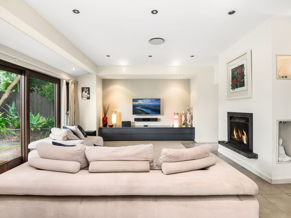 R2-4348101-Berowra-Heights-1