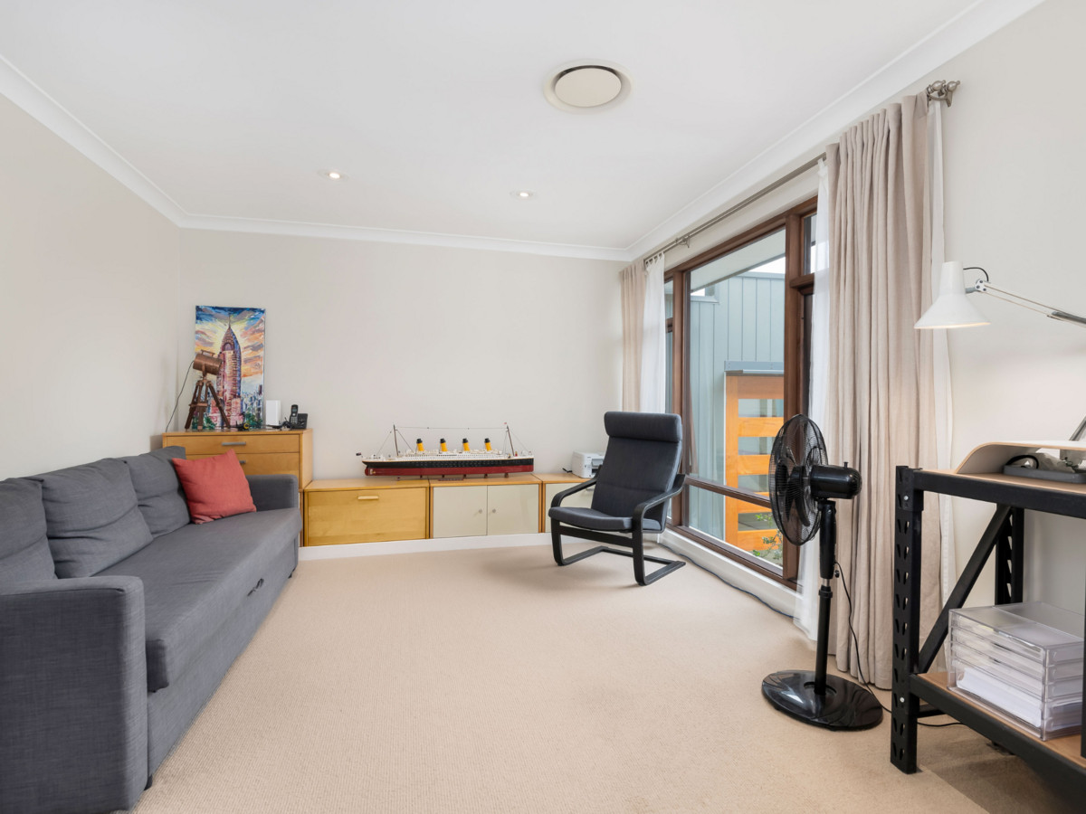 R2-4348101-Berowra-Heights-4