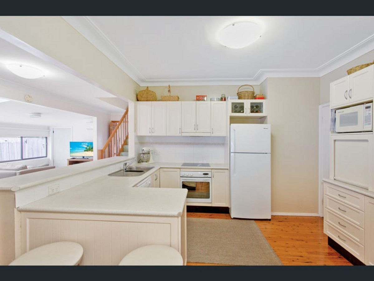 R2-4388054-Hornsby-Heights-2