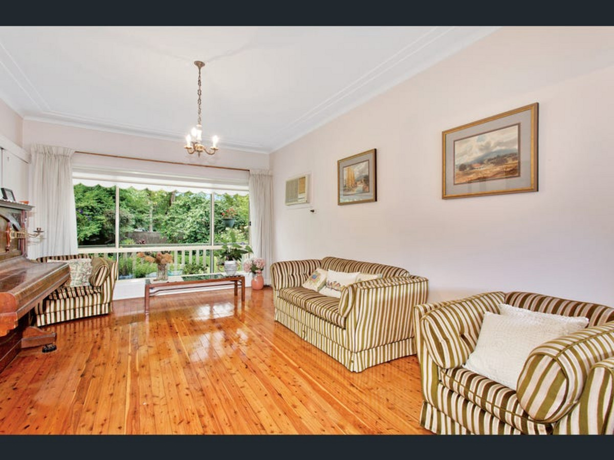 R2-4388054-Hornsby-Heights-3