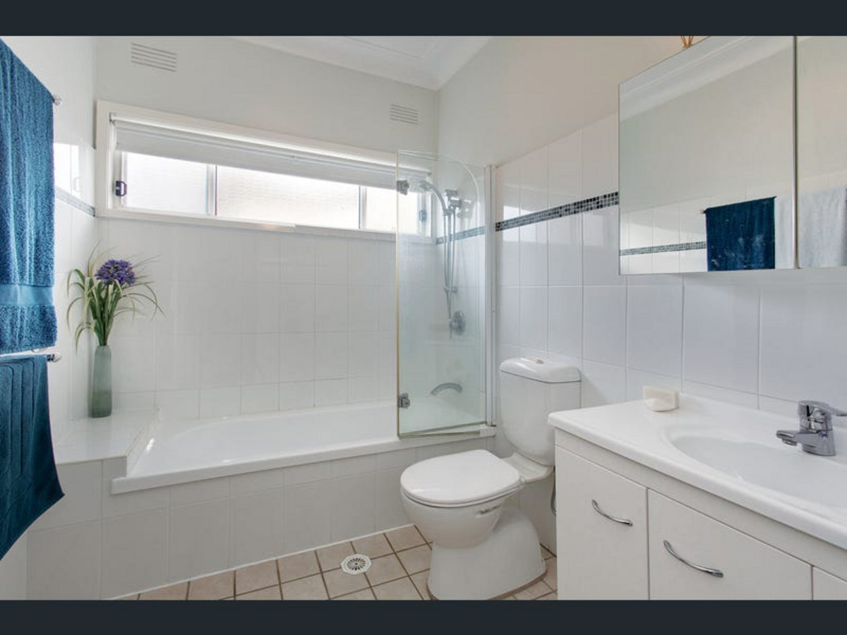 R2-4388054-Hornsby-Heights-5