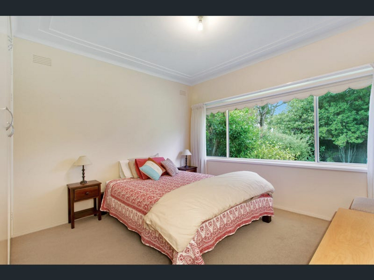 R2-4388054-Hornsby-Heights-7