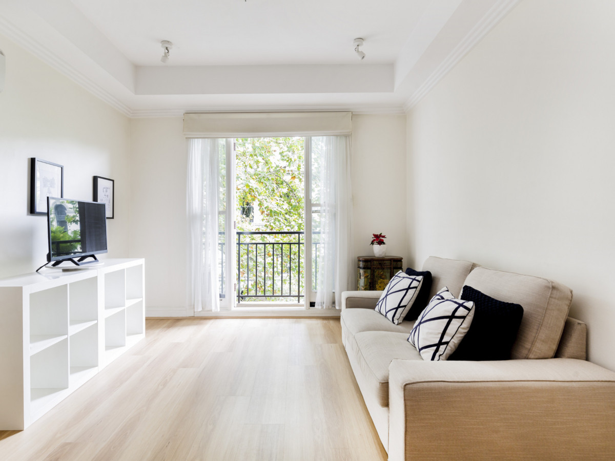 R2-4398109-Woolloomooloo