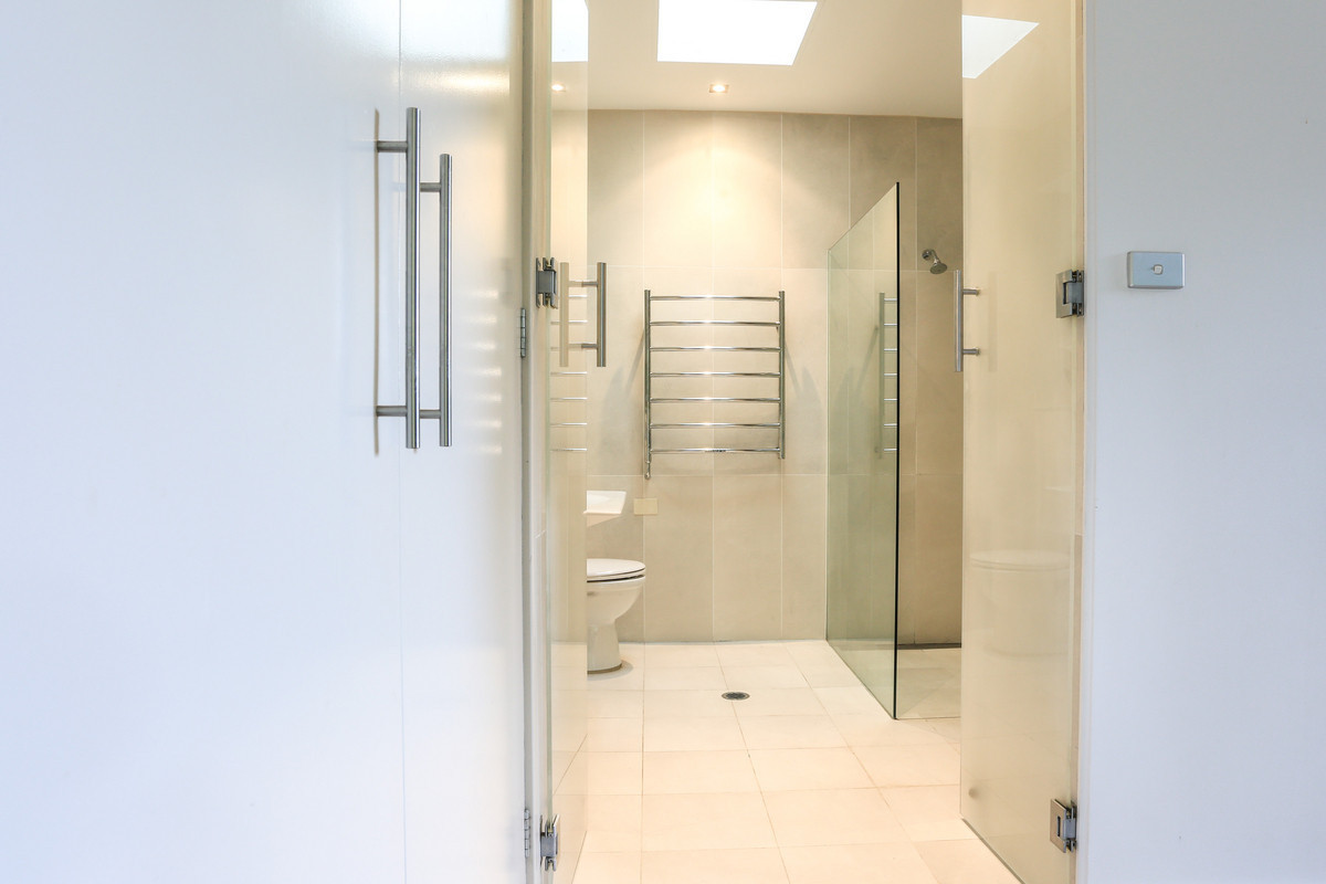 R2-4539295-West-Pymble-4