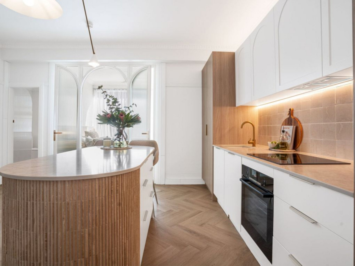 R2-4540894-Potts-Point-7