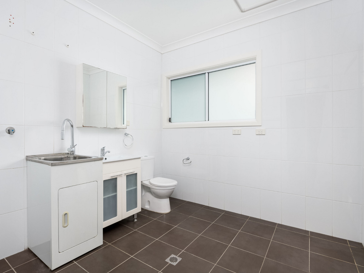 R2-4541133-Berowra-4