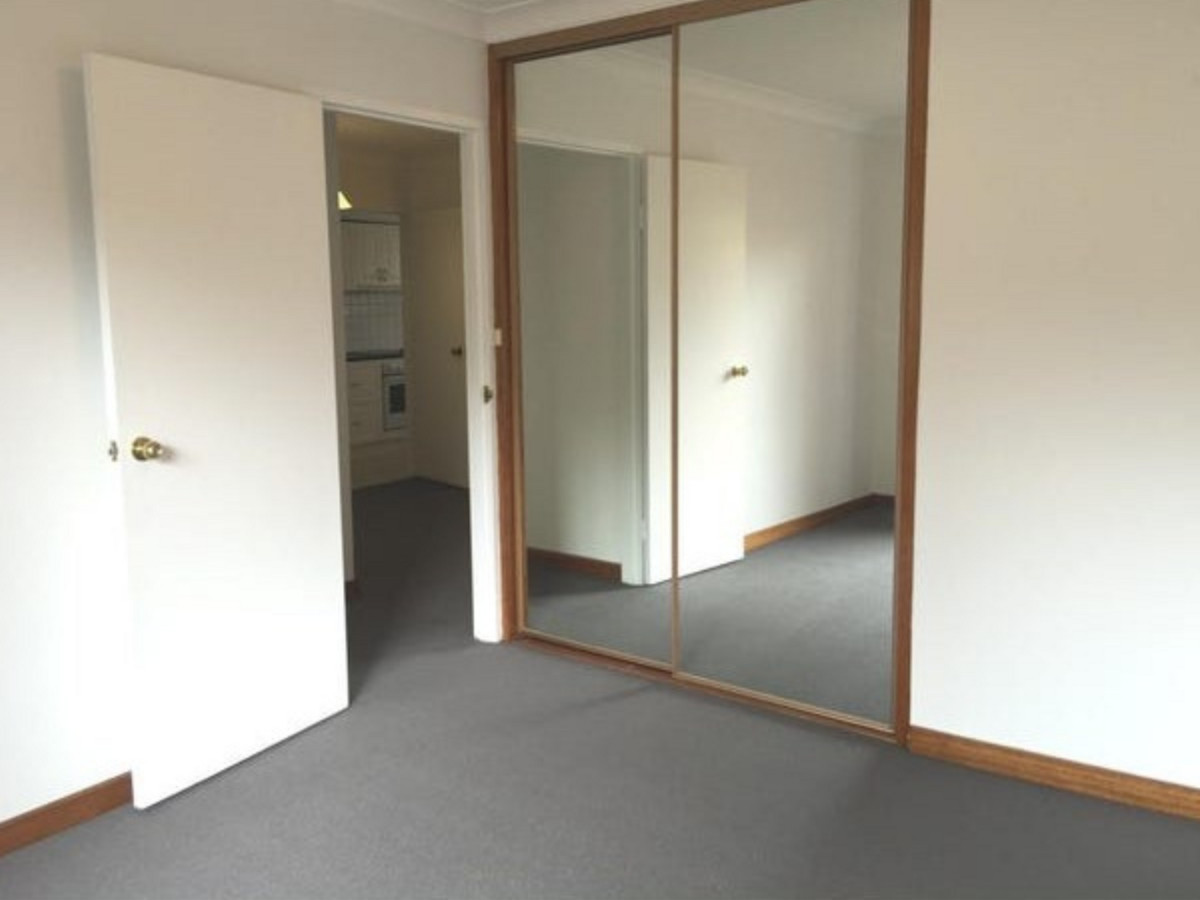 R2-4689198-Hornsby-4