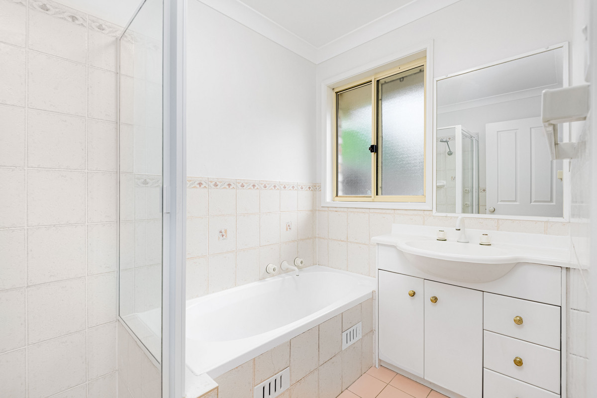 R2-4690215-West-Pennant-Hills-4