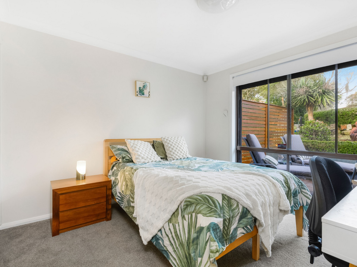 R2-4709720-Mount-Colah-10