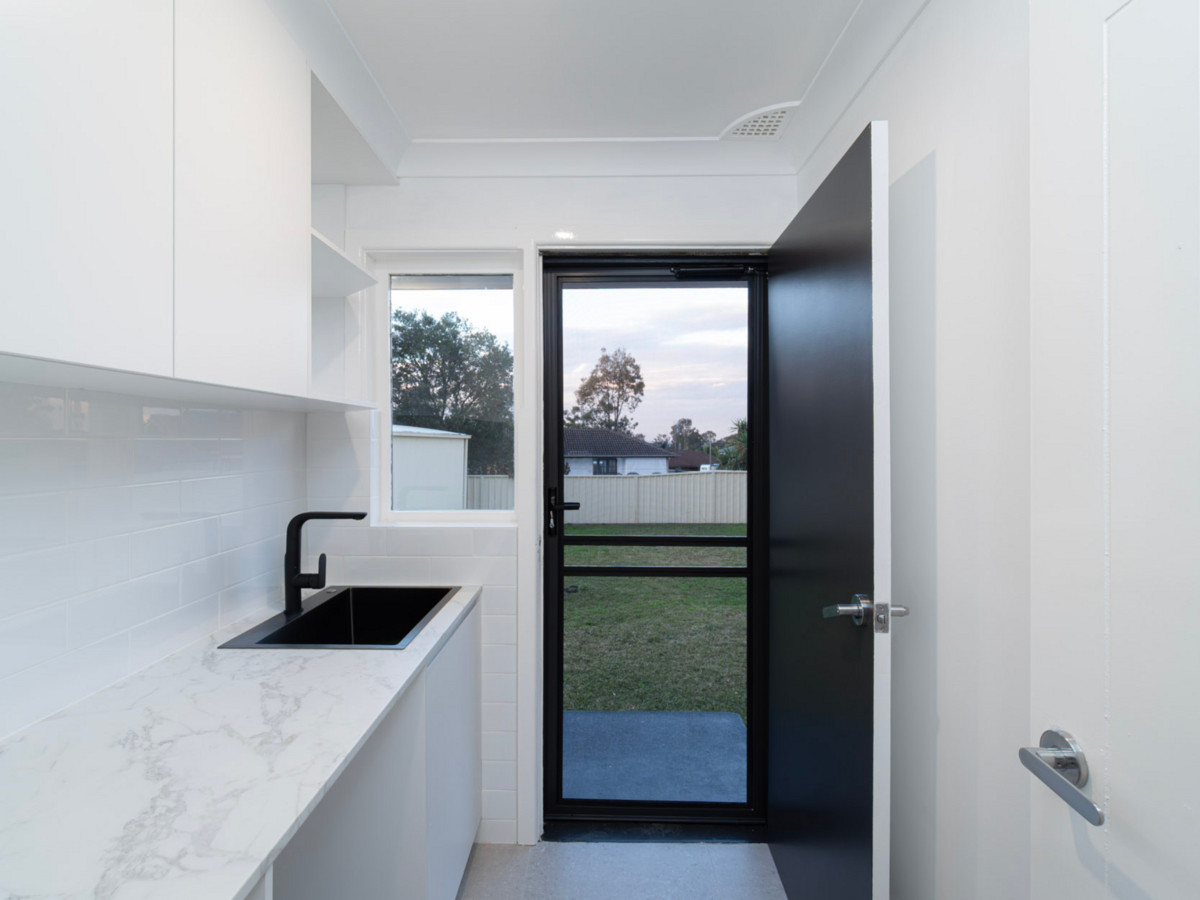 R2-4724553-Thornton-10