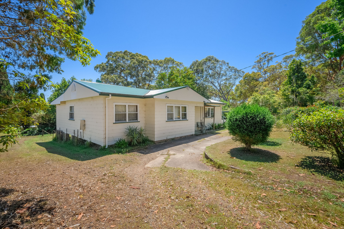 R2-4814604-Bonnells-Bay-2