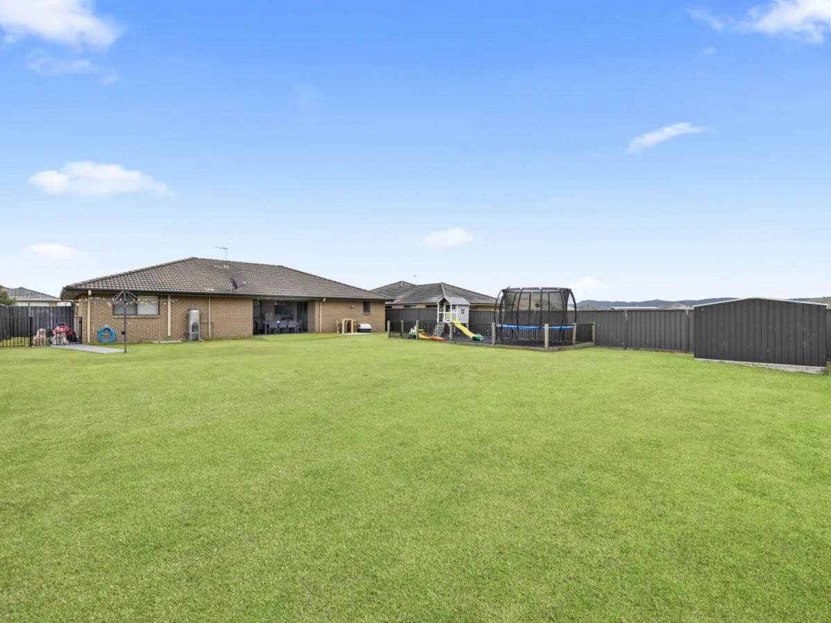 R2-4858898-Rutherford-13