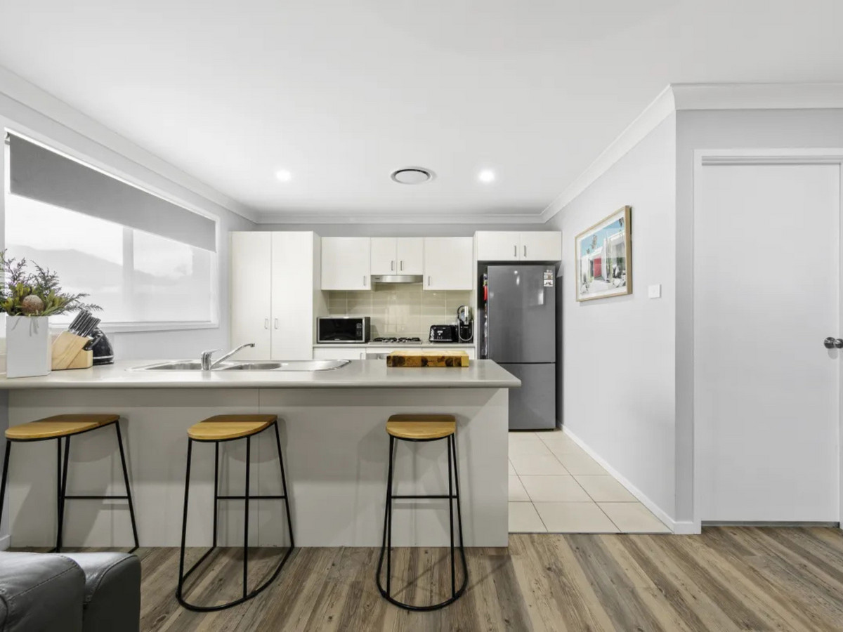 R2-4858898-Rutherford-5