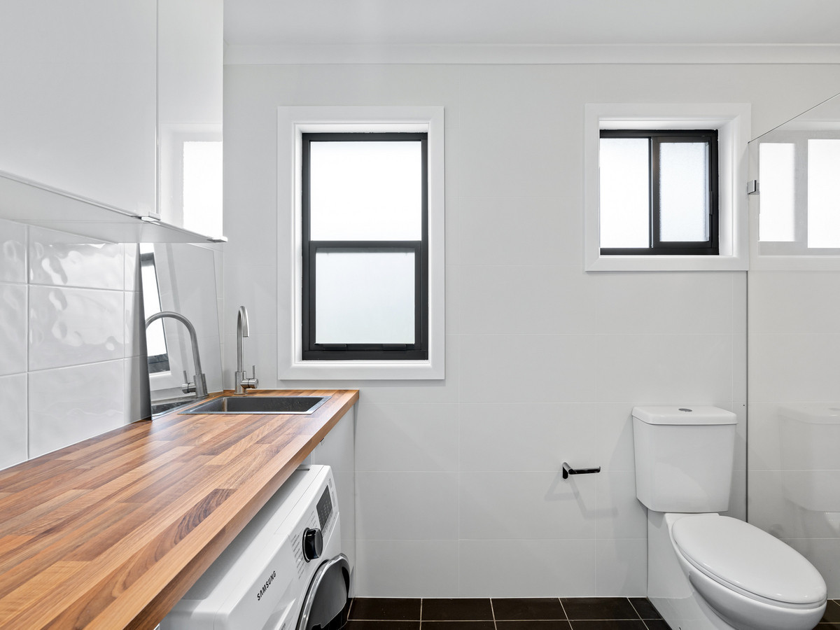 R2-4925922-Holmesville-3