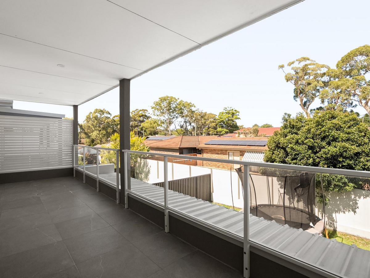 R2-4989999-Peakhurst-5