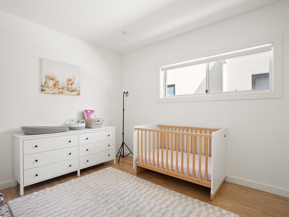 R2-4989999-Peakhurst-6