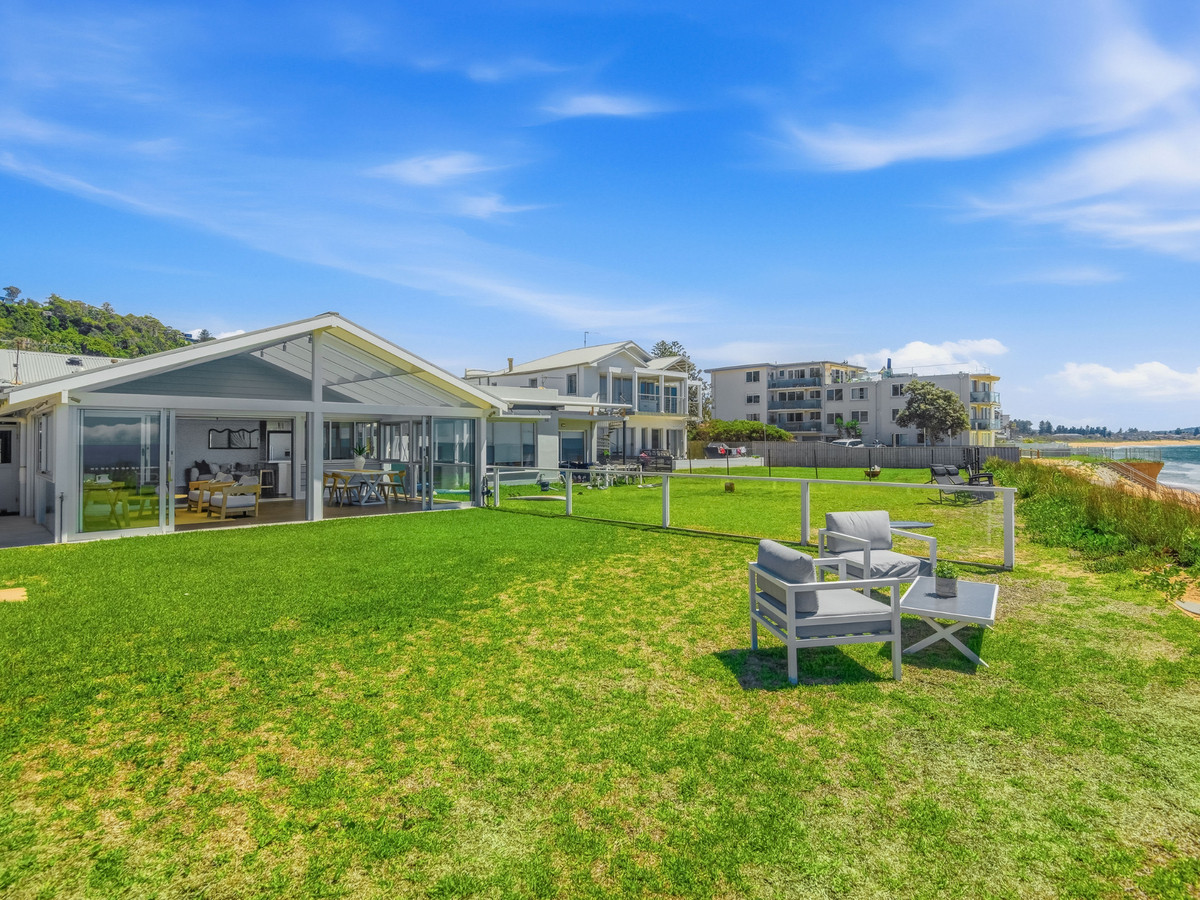 R2-4930148-Collaroy-13