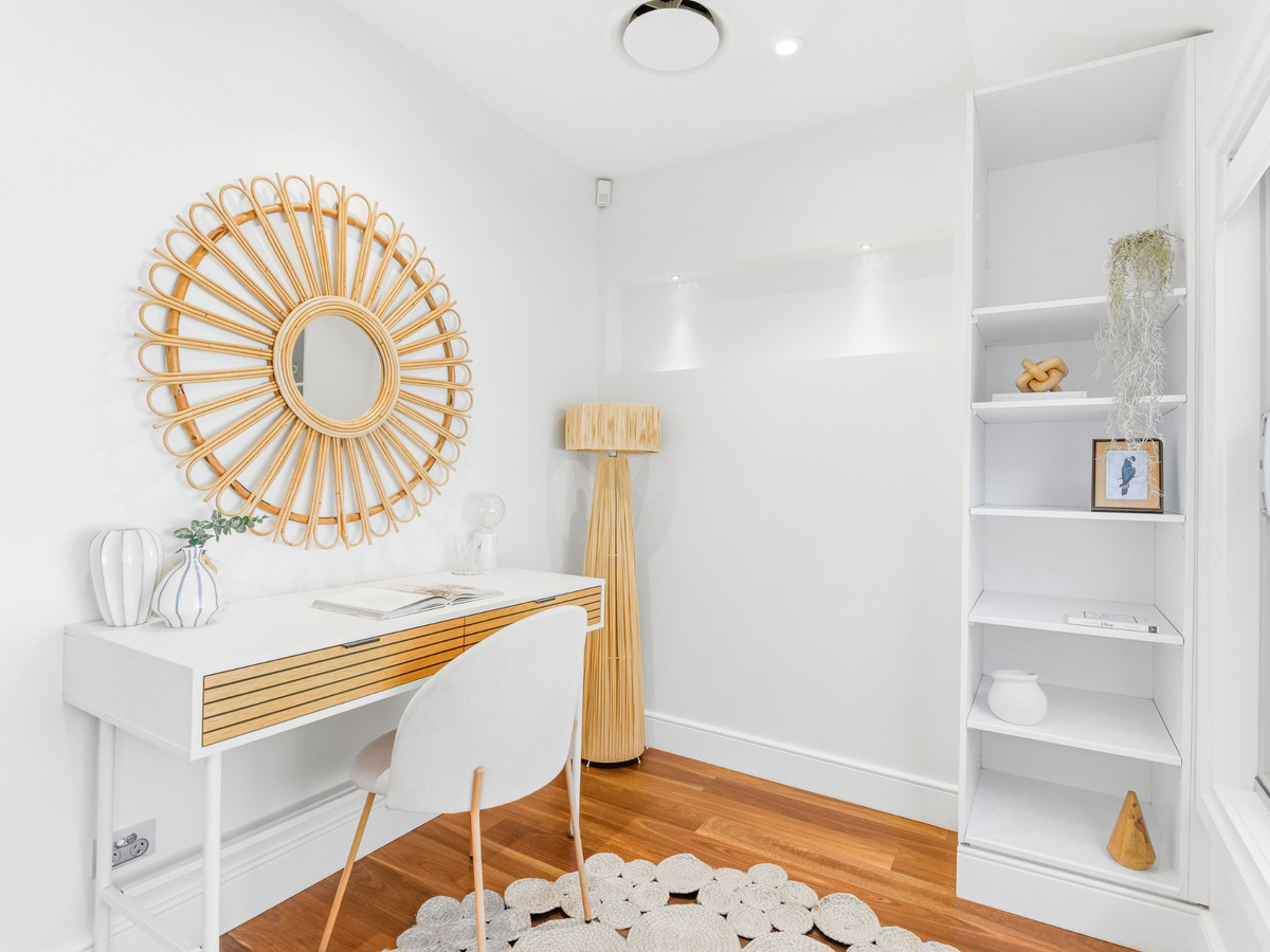 R2-4930148-Collaroy-9