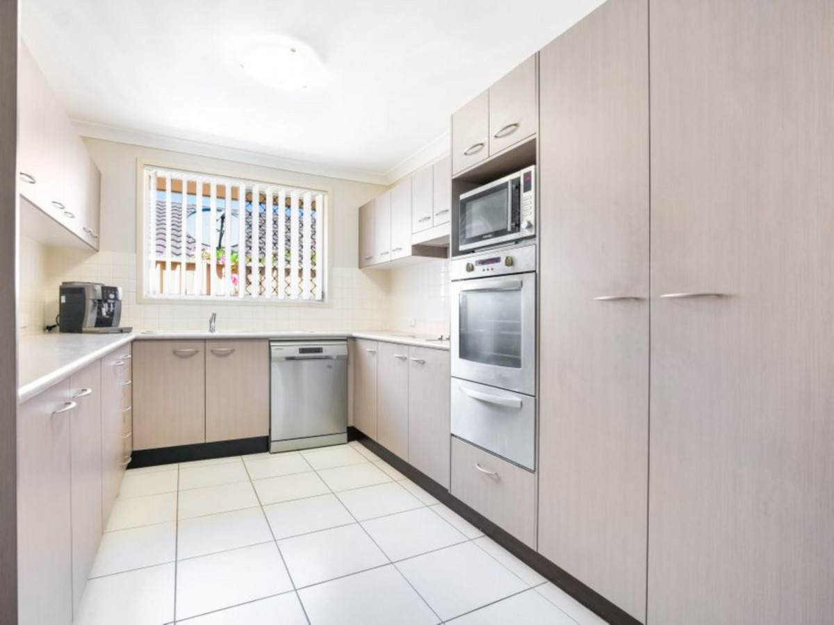 R2-5089479-Raymond-Terrace-4