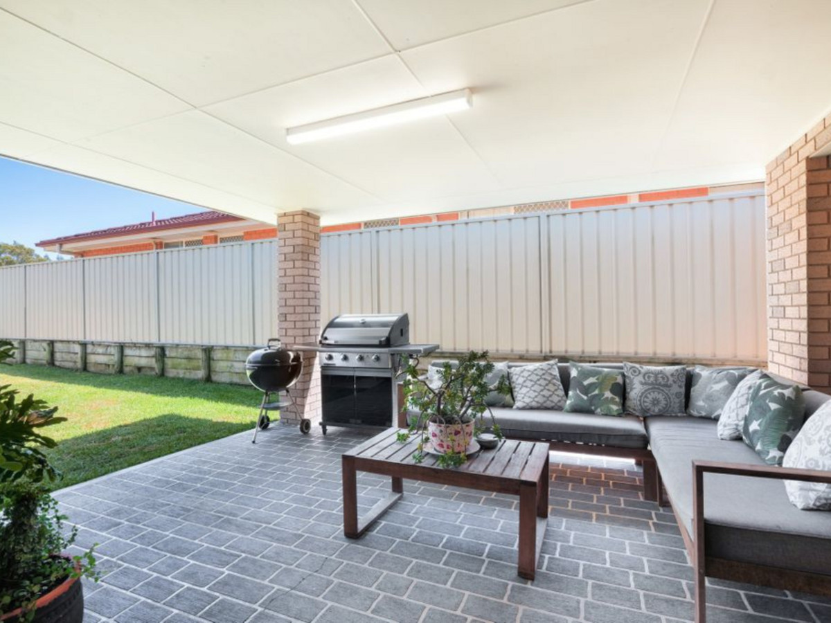 R2-5089479-Raymond-Terrace-9