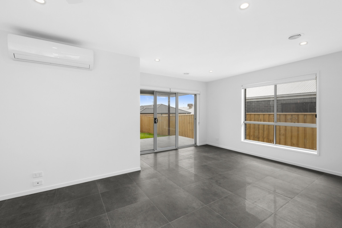 R2-5097434-Portarlington-5