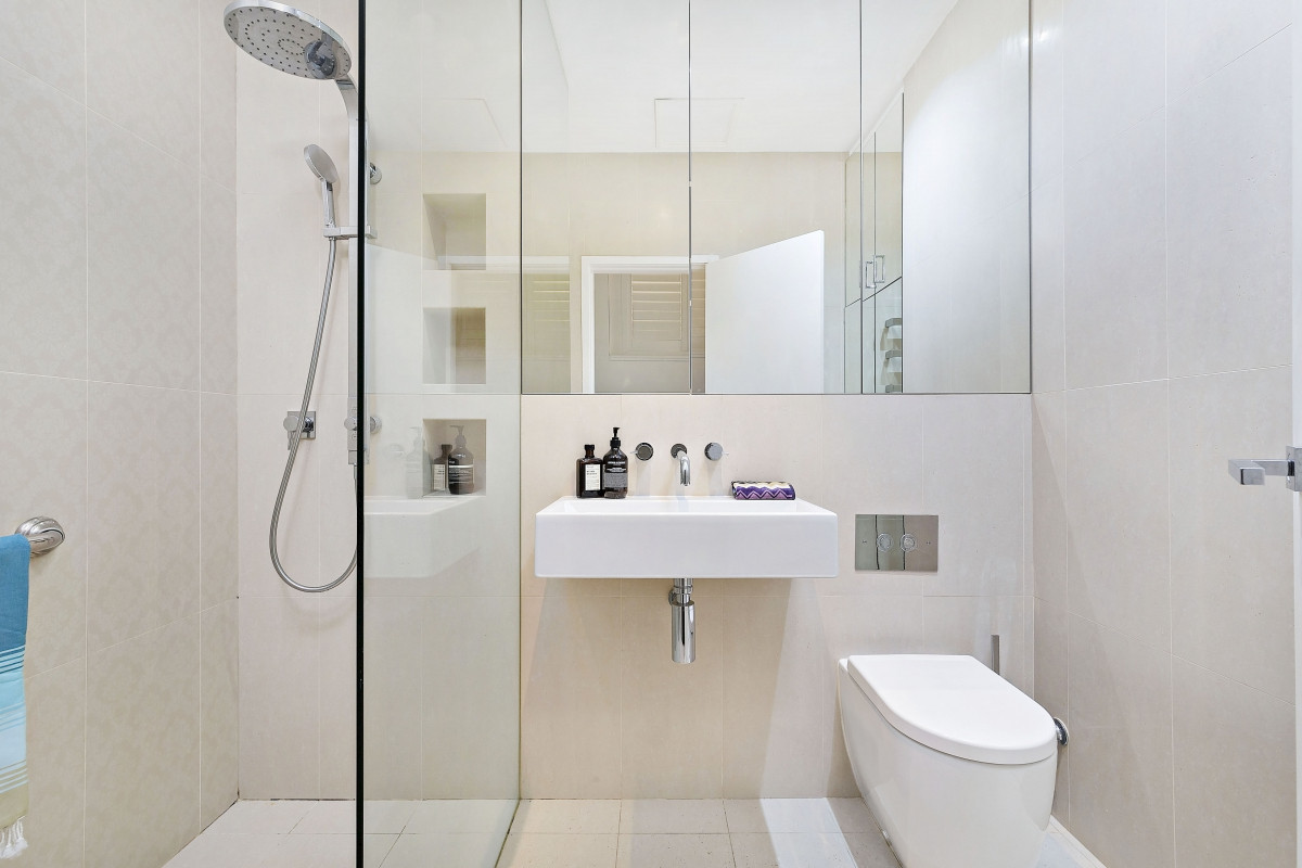 R2-5139554-Redfern-7