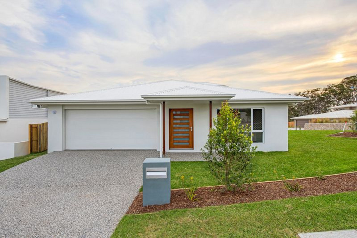 2/38 Finch Terrace, Peregian Springs, QLD 4573