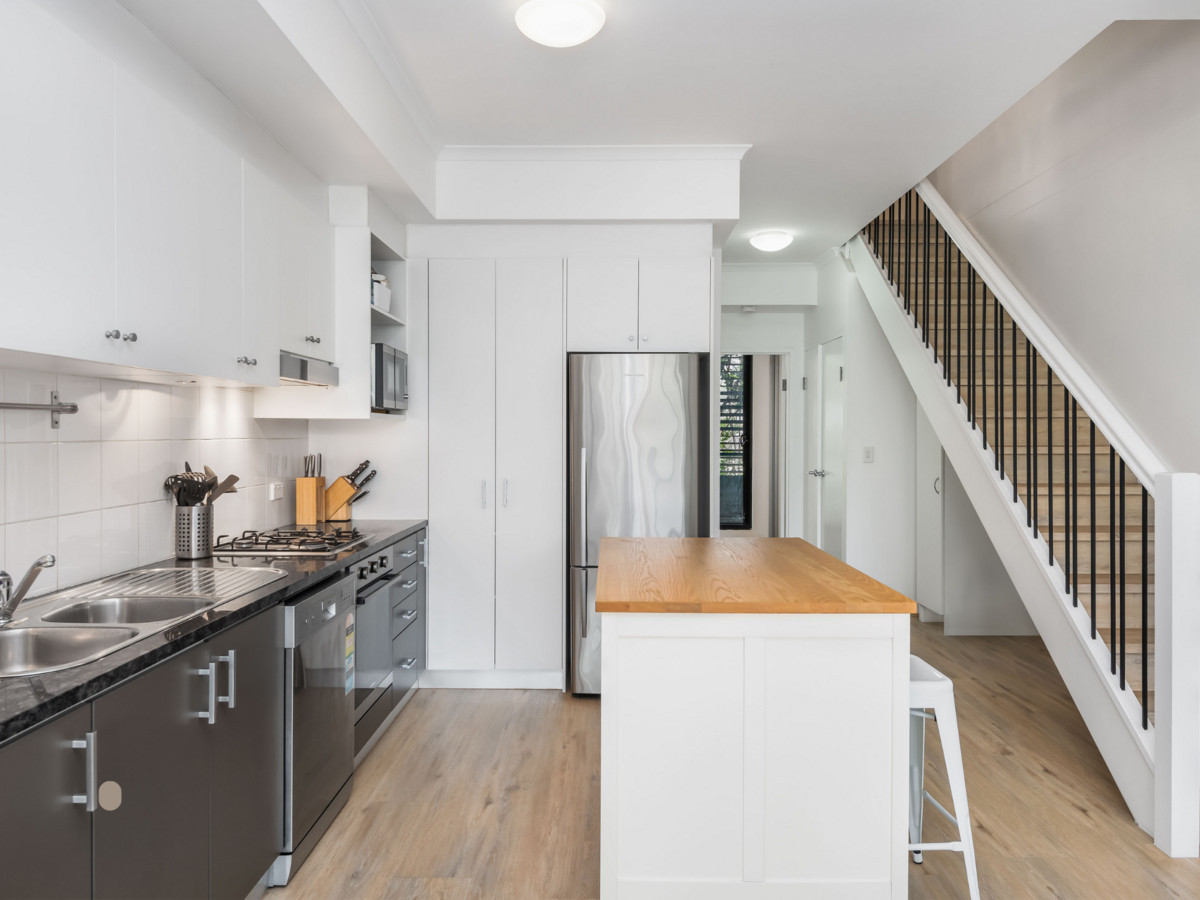 413/221 Sydney Park Road, Erskineville, NSW 2043