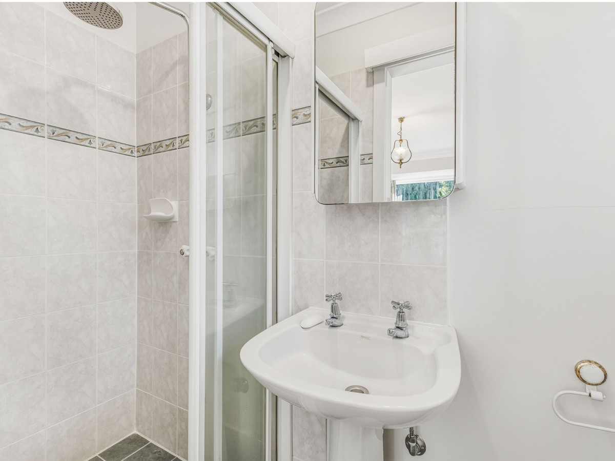 11 Nyara Road, Mount Kuring-Gai, NSW 2080