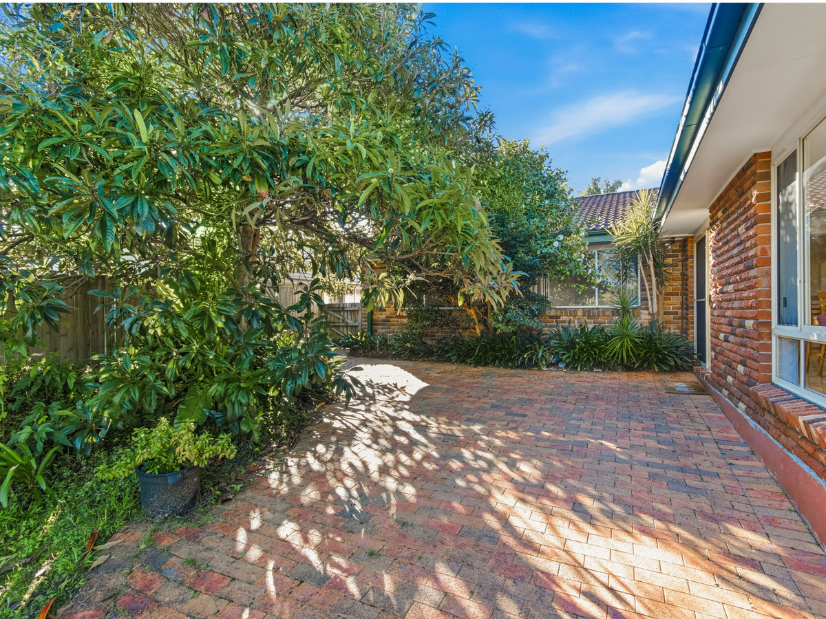 11 Nyara Road, Mount Kuring-Gai, NSW 2080