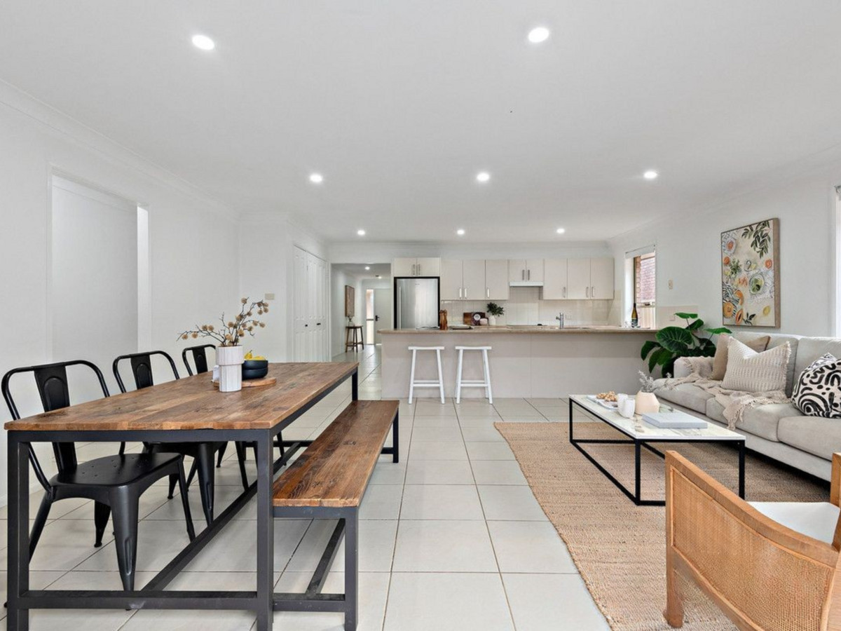 26 Pumphouse Crescent, Rutherford, NSW 2320