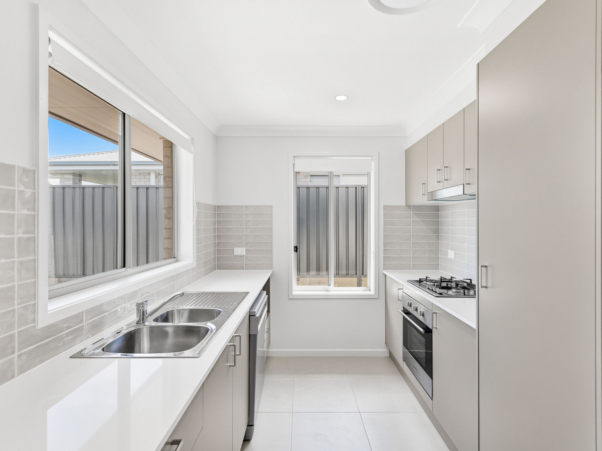 68 Owlpen Lane, Farley, NSW 2320