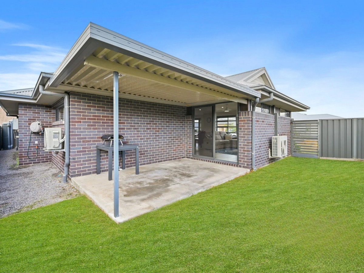 18 Lancaster Street, Thornton, NSW 2322