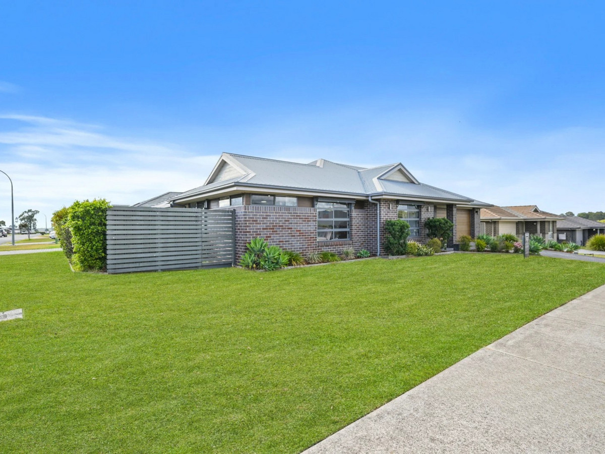 18 Lancaster Street, Thornton, NSW 2322